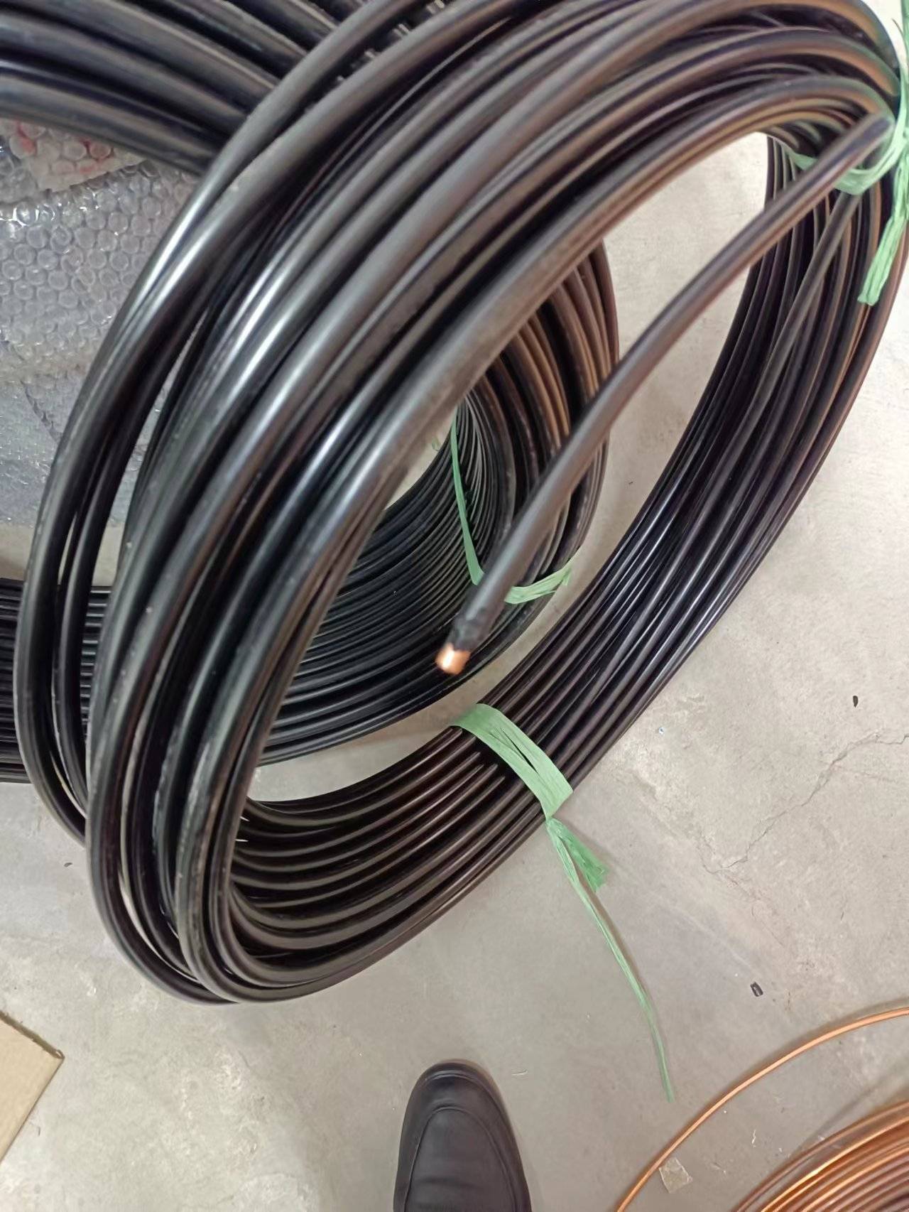 一分鐘<strong></p>
<p>紫銅管
</strong>了解:PVC包塑紫銅管是什么材質(zhì)_PVC包塑紫銅管的用途介紹:紫銅管
